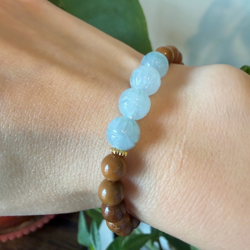 NEW Natural Burmese Icy Jadeite Lotus Bead Bracelet with Kuk Wood Beads